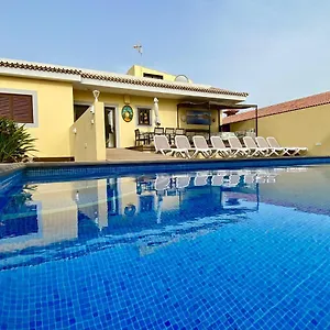 Tinizara , Arona (Tenerife) España